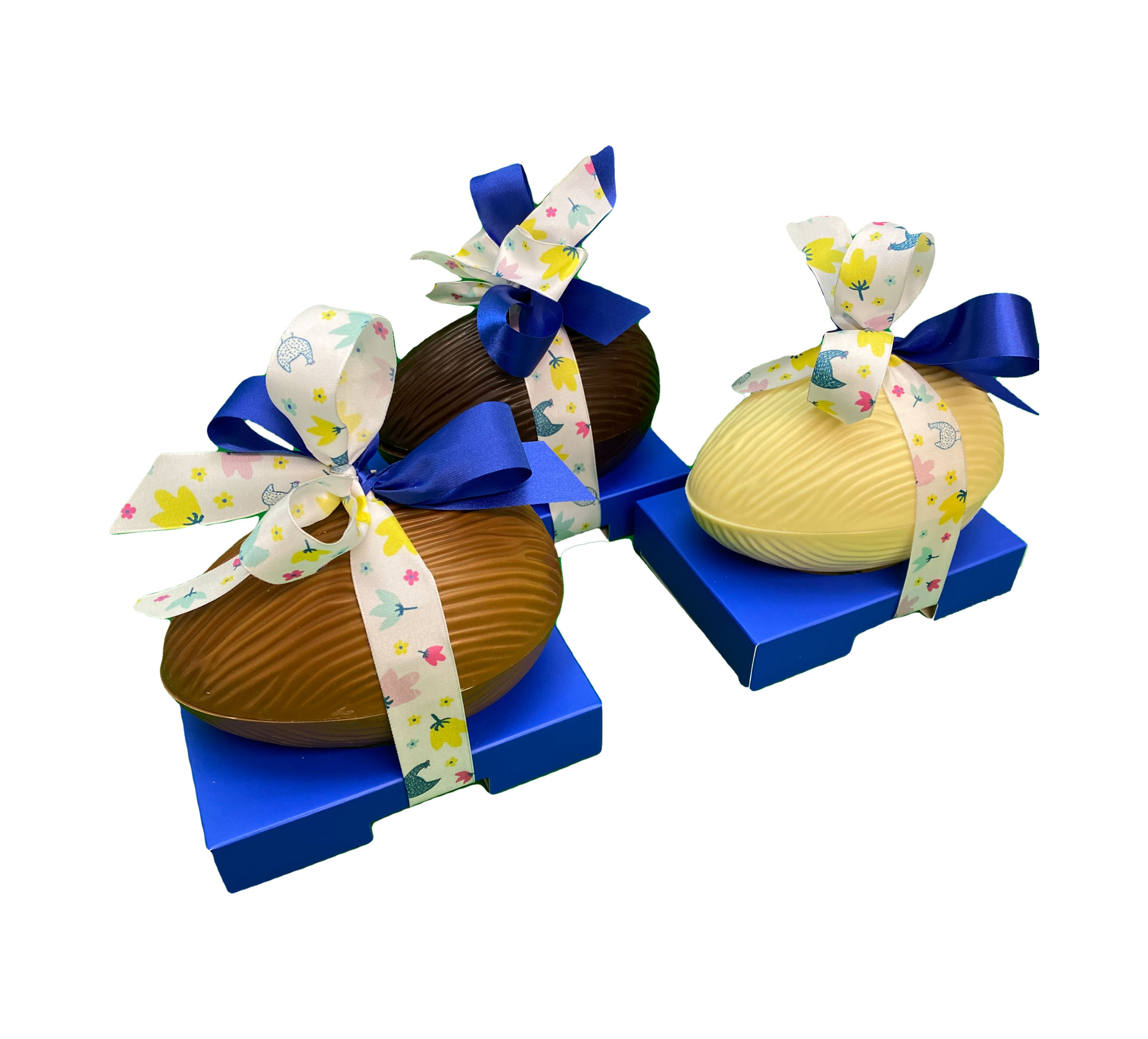 Filled Easter egg with chocolates 375 gram
